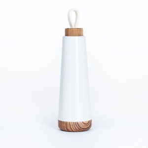 BUTELKA TERMICZNA Z SILIKONOWYM UCHWYTEM BIAŁA 500 ml – CHIC-MIC